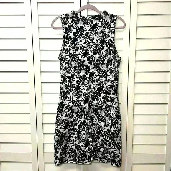Briggs Linen Blend Floral Sleeveless V-Neck Shift Dress Size M Black & White - Picture 10 of 11